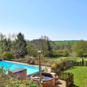  Croft House - kate & tom's Large Holiday Homes