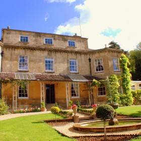 Ewelme Manor - kate & tom's Large Holiday Homes