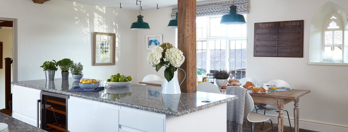 The Hyde - kate & tom's Large Holiday Homes