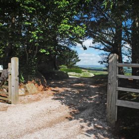 Lamper Head - kate & tom's Large Holiday Homes