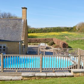 Wellacres House - kate & tom's Large Holiday Homes