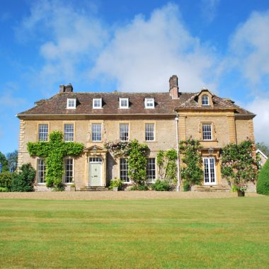 The Grange - kate & tom's Large Holiday Homes