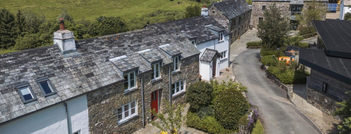 Tregulland Cottage and Barn