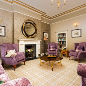 Derwentwater House - kate & tom's Large Holiday Homes