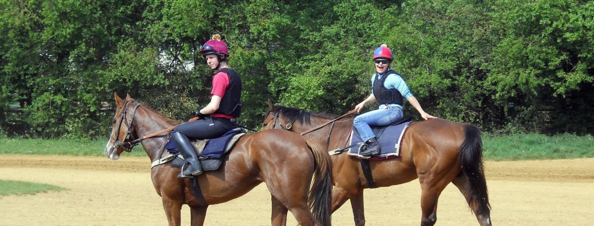 Lambourn House - kate & tom's Large Holiday Homes