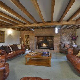 The Old Stone Barns - kate & tom's Large Holiday Homes