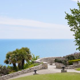 The Castle on the Coast - kate & tom's Large Holiday Homes