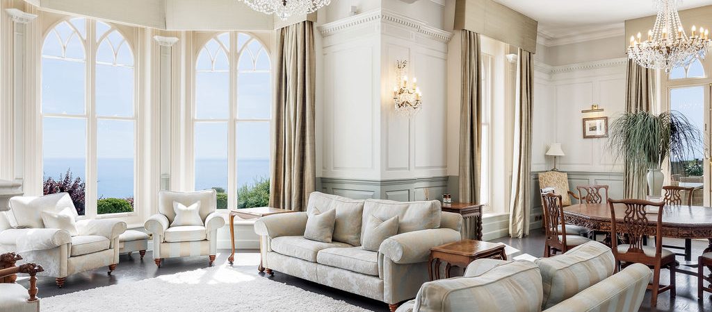 The Castle on the Coast Drawing Room - kate & tom's Large Holiday Homes