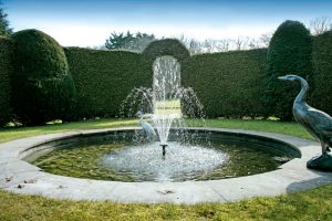 fountain-The-Old-Manor