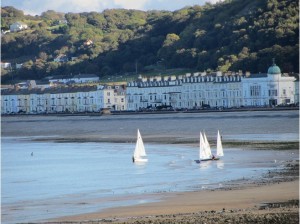 6657189-Crescent_of_Llandudno_Bay_Llandudno