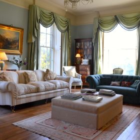  The Old Parsonage - kate & tom's Large Holiday Homes
