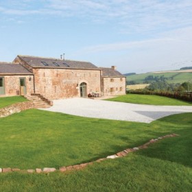 The Long House & Cottages - kate & tom's Large Holiday Homes