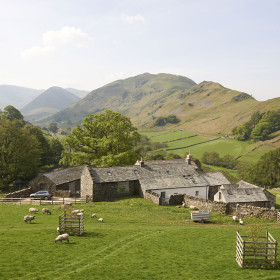 Hallin Fell House - kate & tom's Large Holiday Homes