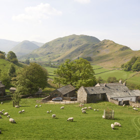 Hallin Fell House - kate & tom's Large Holiday Homes