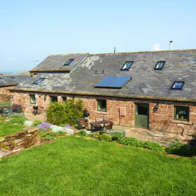 The Long House & Cottages - kate & tom's Large Holiday Homes