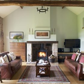  Johnby Cottage - kate & tom's Large Holiday Homes