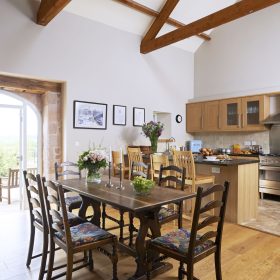 Fell Cottage - kate & tom's Large Holiday Homes