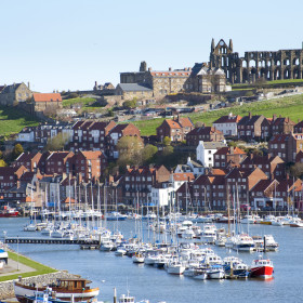  Luxury, Self-Catering Holiday Cottages in Whitby - kate & tom's Large Holiday Homes