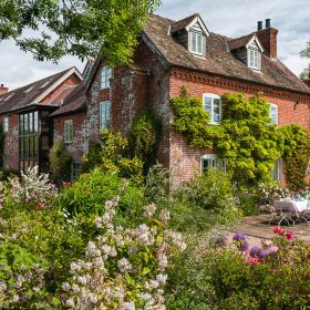 The Freeth - kate & tom's Large Holiday Homes