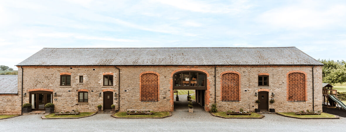 The Old Mill, Hayloft & Byre - kate & tom's Large Holiday Homes