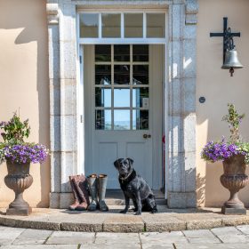 River View Castle - kate & tom's Large Holiday Homes