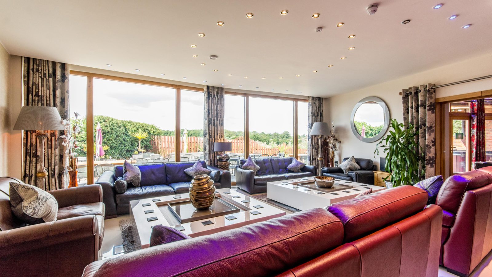 The Curved House Rental in Lincolnshire kate & tom's