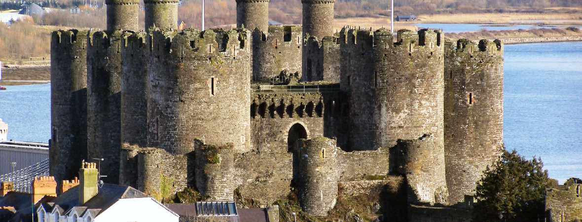 Conwy Castle - kate & tom's Large Holiday Homes