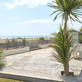 Ferring Beach Houses - kate & tom's Large Holiday Homes