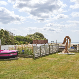 Ferring Beach Houses - kate & tom's Large Holiday Homes