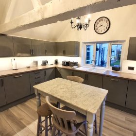  Severn Bank House - kate & tom's Large Holiday Homes