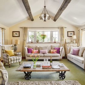 Severn Bank House - kate & tom's Large Holiday Homes