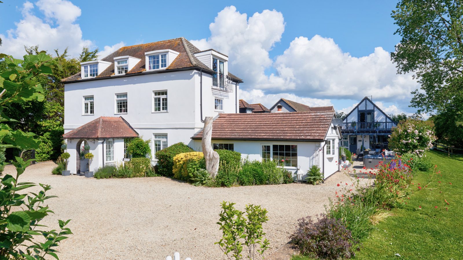 Hotel The Old Bank House Hotel Grouville, Jersey - book now, 2026 prices, image size:1600x900