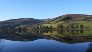 brecon-beacons-wide-black-hill