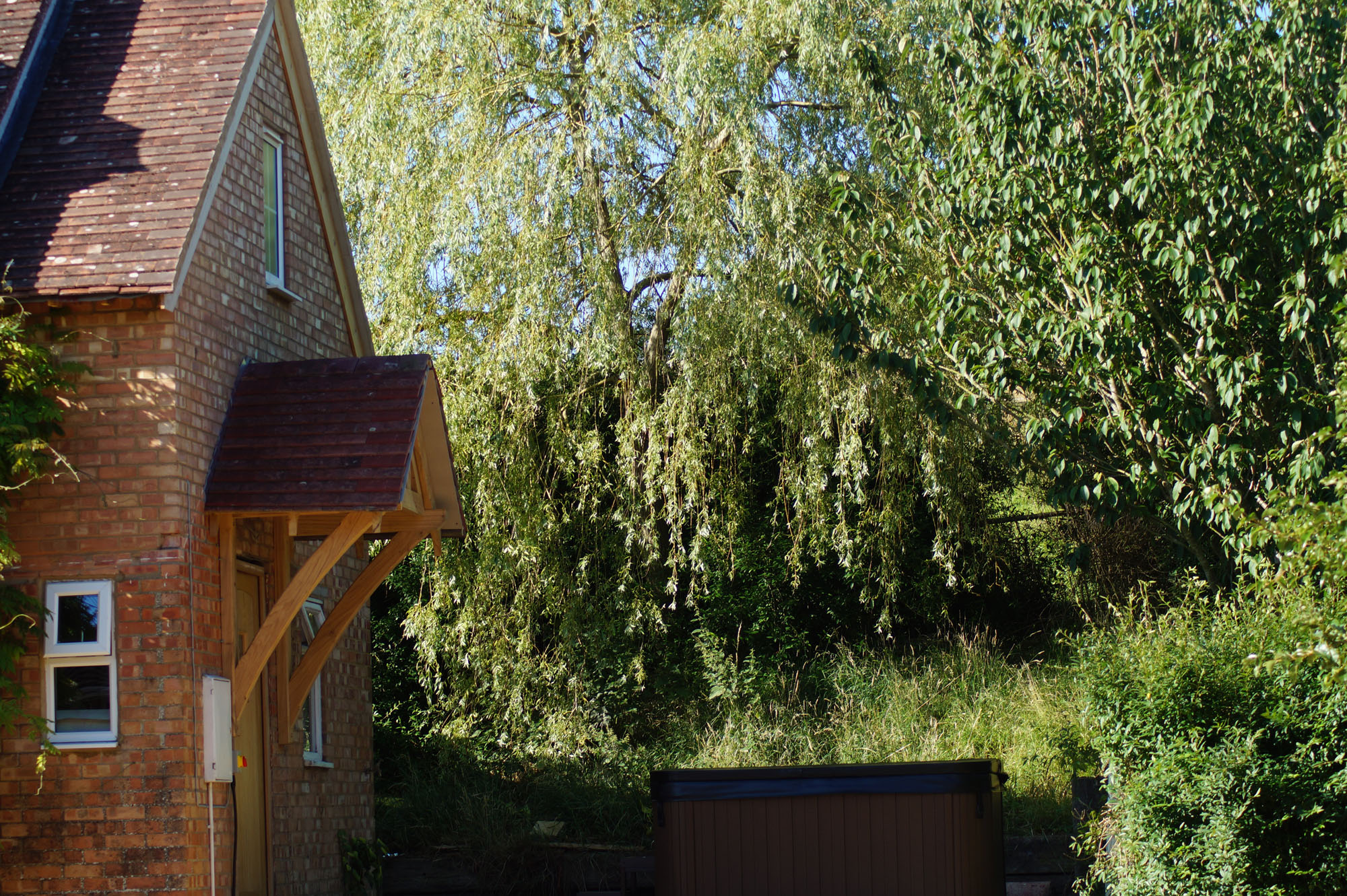 Ridgeway House Exterior 2 Kate & Tom's