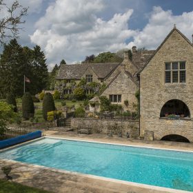 Marsden Manor - kate & tom's Large Holiday Homes