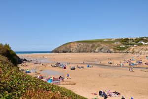 Mawgan Porth Beach