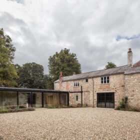 Wye House - kate & tom's Large Holiday Homes