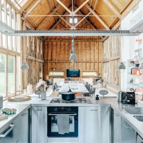 Tawny Barn Kitchen - kate & tom's Large Holiday Homes