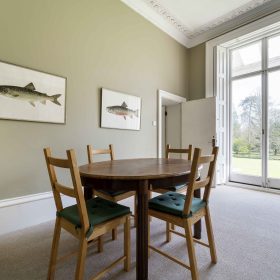 Chalkstream House - kate & tom's Large Holiday Homes