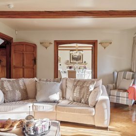 Aldwick Hundred - kate & tom's Large Holiday Homes