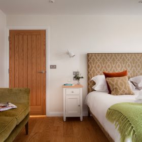  Barcroft Retreat - kate & tom's Large Holiday Homes