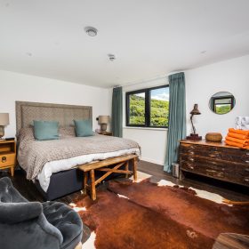 Barford Beach House - kate & tom's Large Holiday Homes