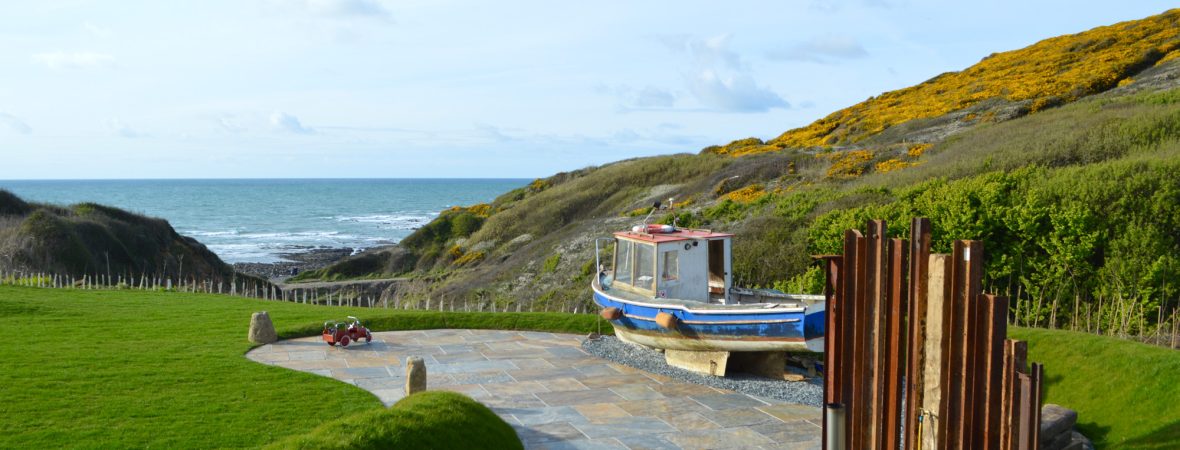 Barford Beach House - kate & tom's Large Holiday Homes