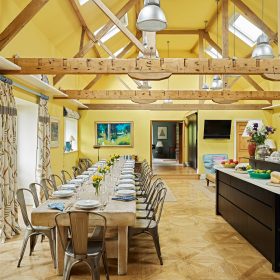  Chalke Valley House - kate & tom's Large Holiday Homes