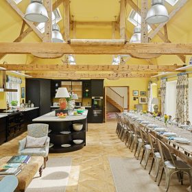 Chalke Valley House - kate & tom's Large Holiday Homes