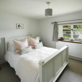  Coed Farm - kate & tom's Large Holiday Homes
