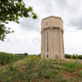 Sky Tower - kate & tom's Large Holiday Homes