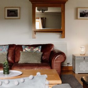 Cambrian Retreat - kate & tom's Large Holiday Homes