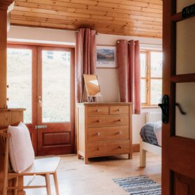 Cambrian Retreat - kate & tom's Large Holiday Homes