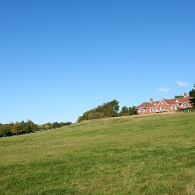 Eastlands - kate & tom's Large Holiday Homes